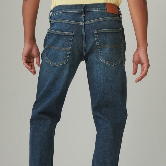 NWT 38x32 Lucky Brand Men's 223 Straight Advanced Stretch Jean - Picture 2 of 4